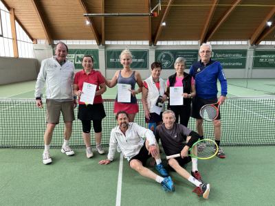 Gelungener Start der ITF-Seniors-Turniersaison beim UTC Madainitennis