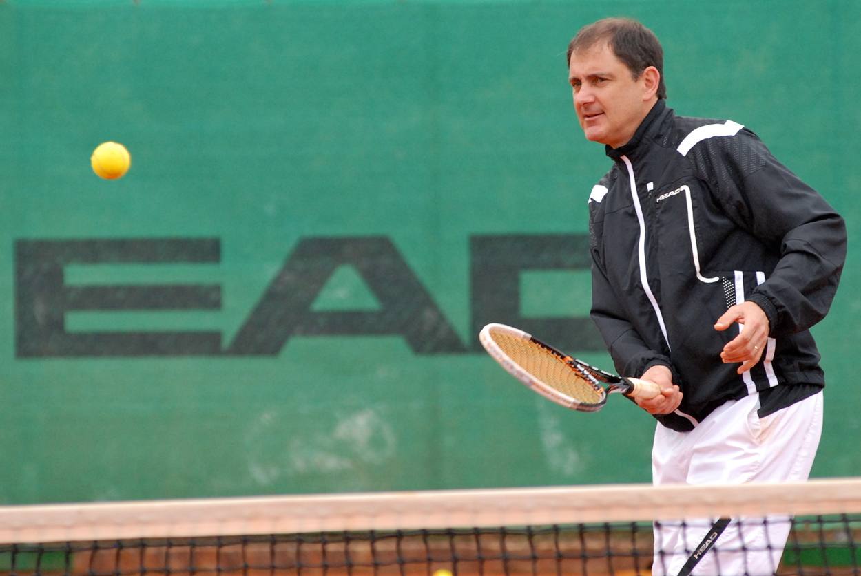 in 6 Trainingseinheiten Tennis lernen, geht das?